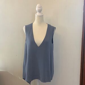 BCBGMAXAZRIA light blue haze sleeveless tiered blouse Size S NWT